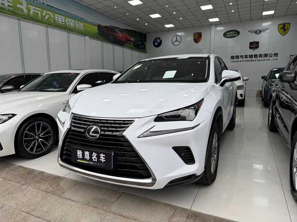 Купить Lexus NX