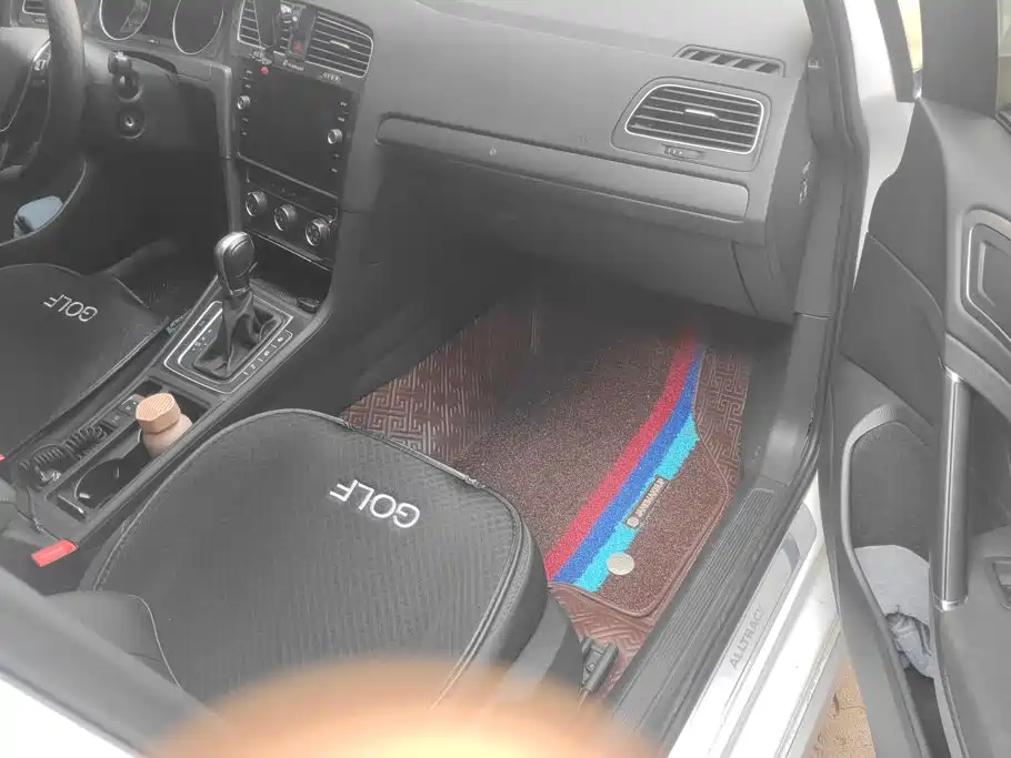 Volkswagen Golf (Import) — миниатюра 8