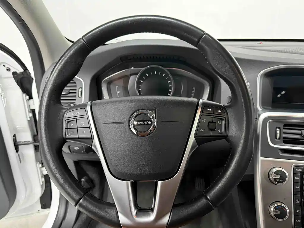 Volvo S60 — миниатюра 14