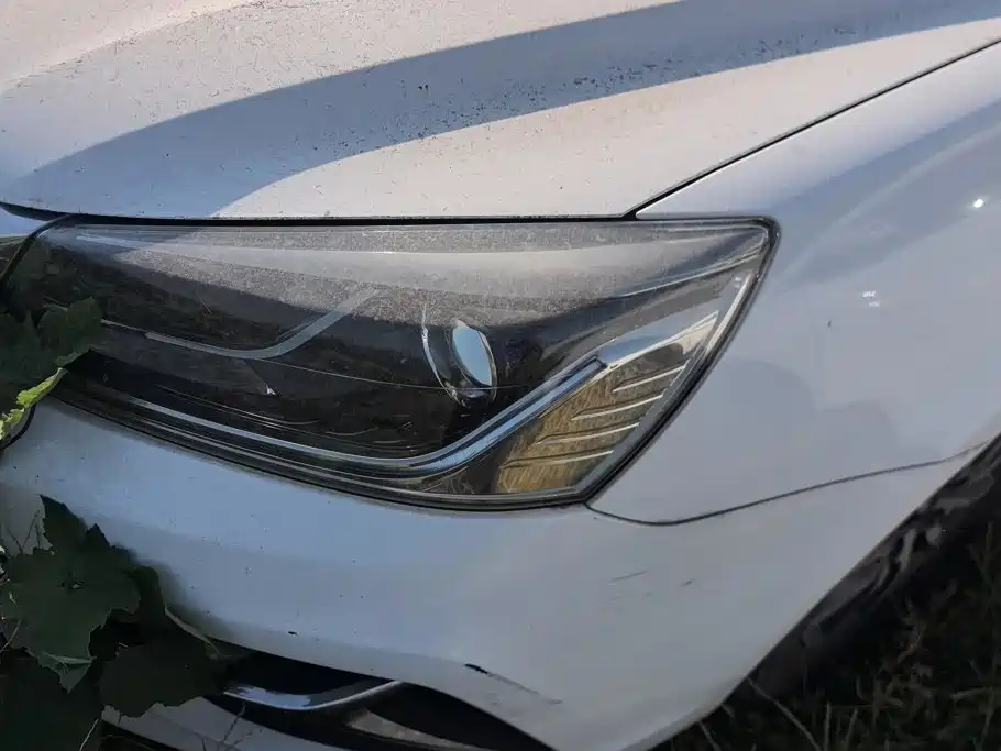 Geely Emgrand — миниатюра 5