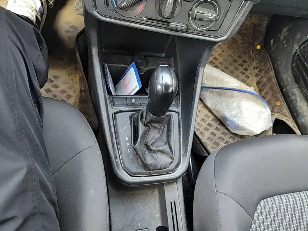 Volkswagen Santana — миниатюра 14