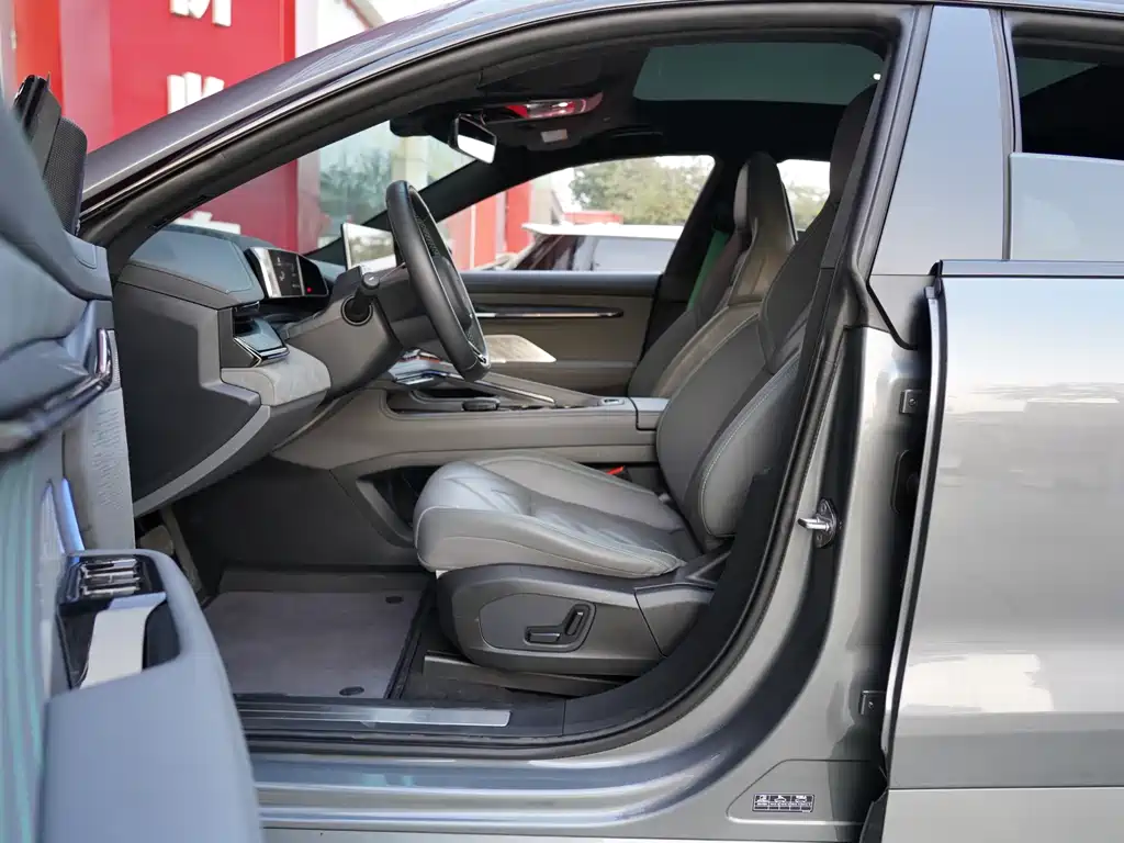 ZEEKR EXTREME KRYPTON 001