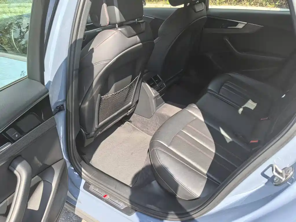 Audi A4L — миниатюра 6