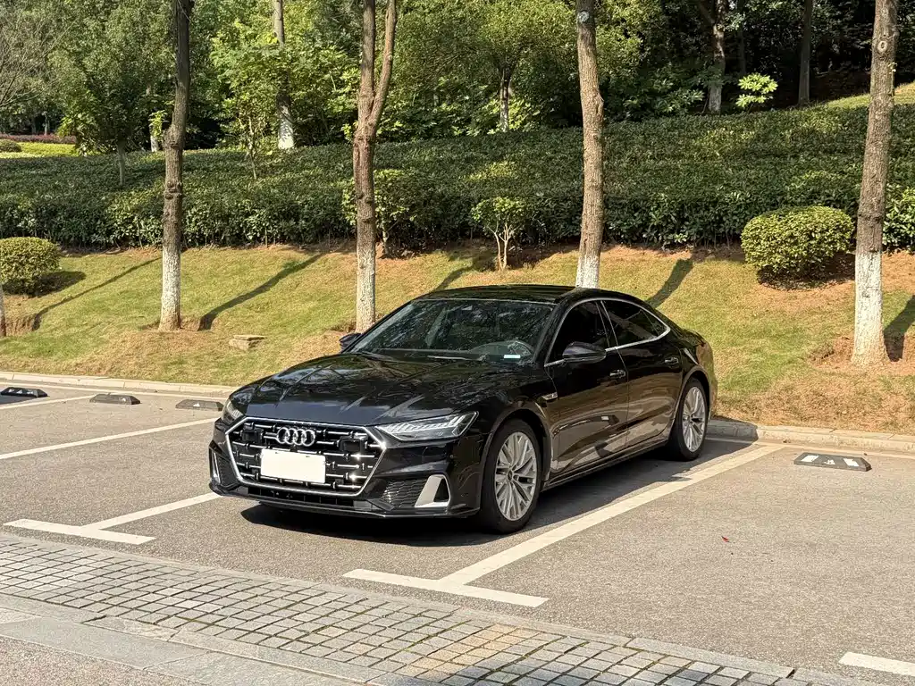 Audi A7L — миниатюра 2