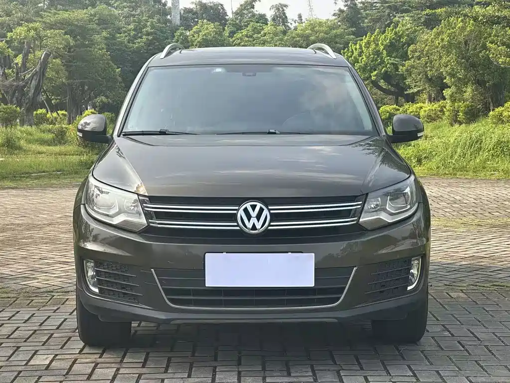 Volkswagen Tiguan — миниатюра 2