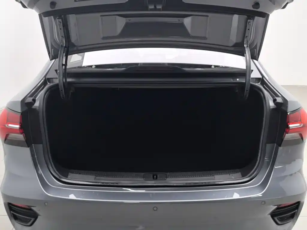 Roewe i5 — миниатюра 16