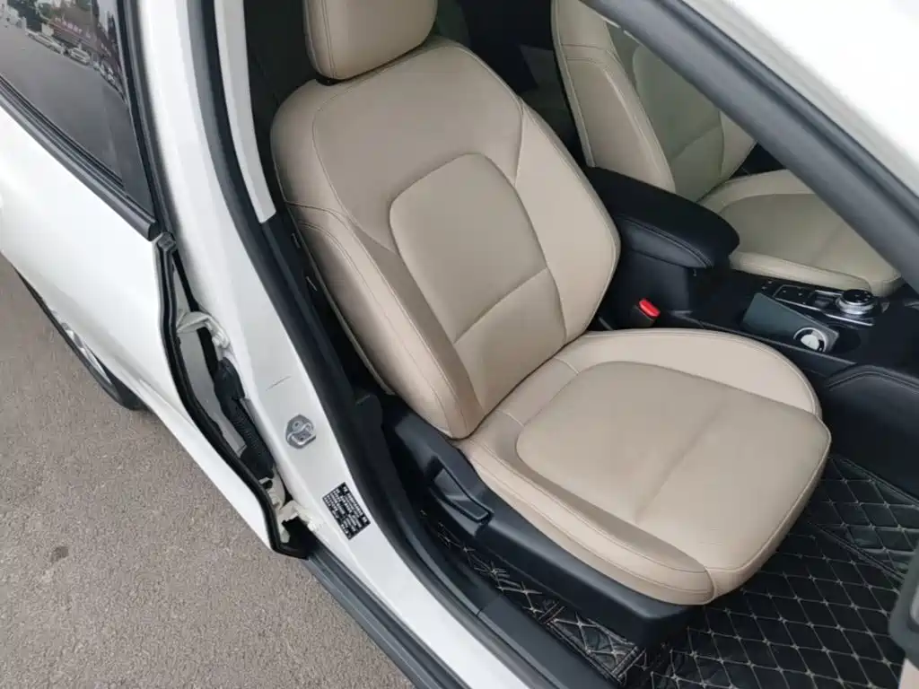 Ford Focus — миниатюра 25
