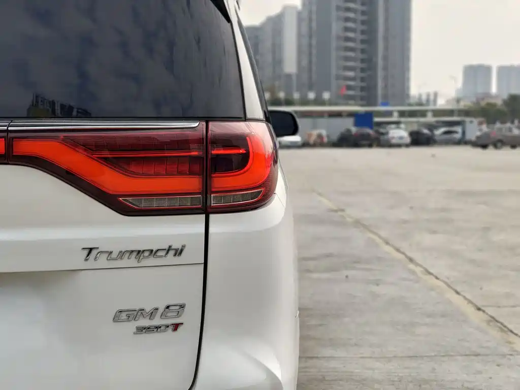 GAC TRUMPCHI M8