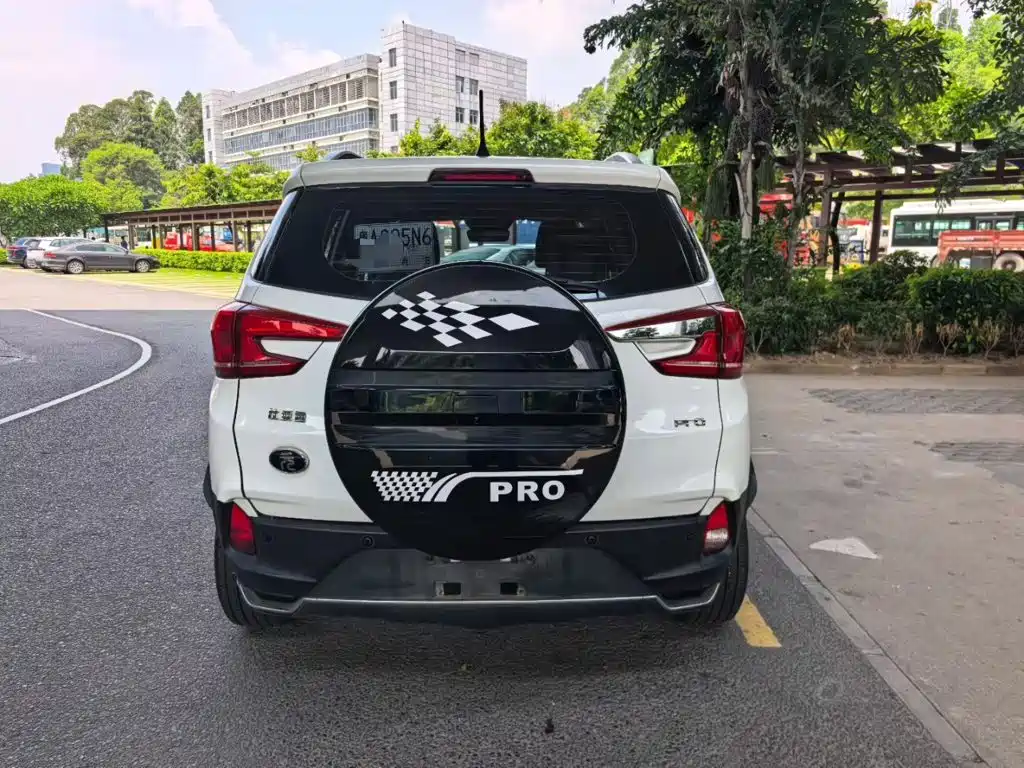 BYD Yuan Pro — миниатюра 6