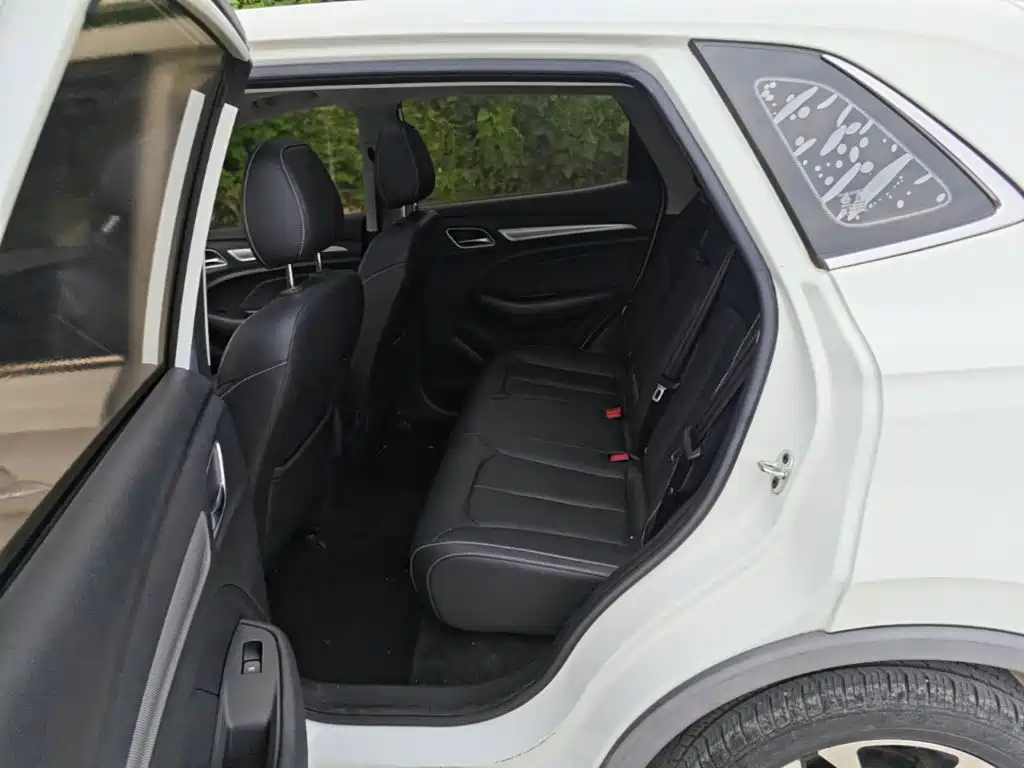 Roewe RX3 — миниатюра 17