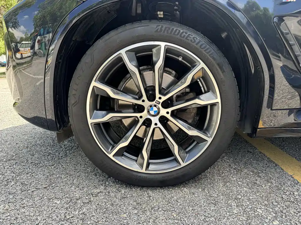 BMW X3 — миниатюра 24