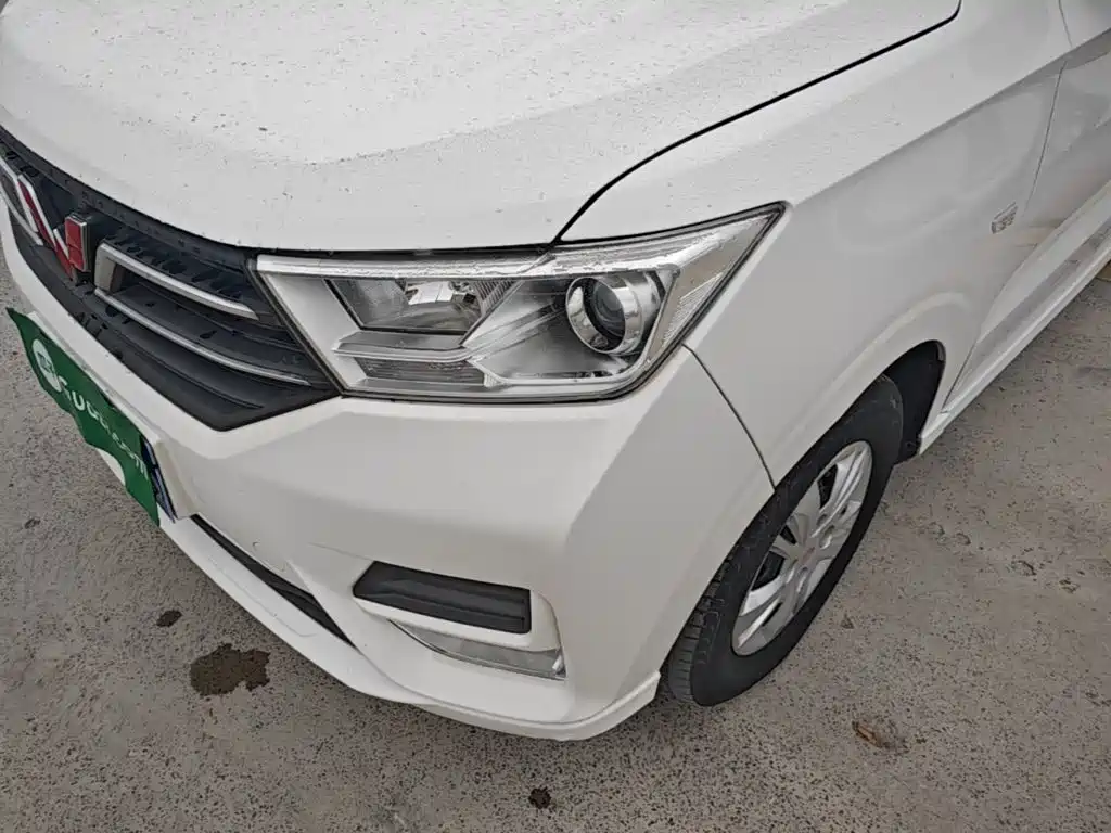 Wuling Hongguang — миниатюра 24