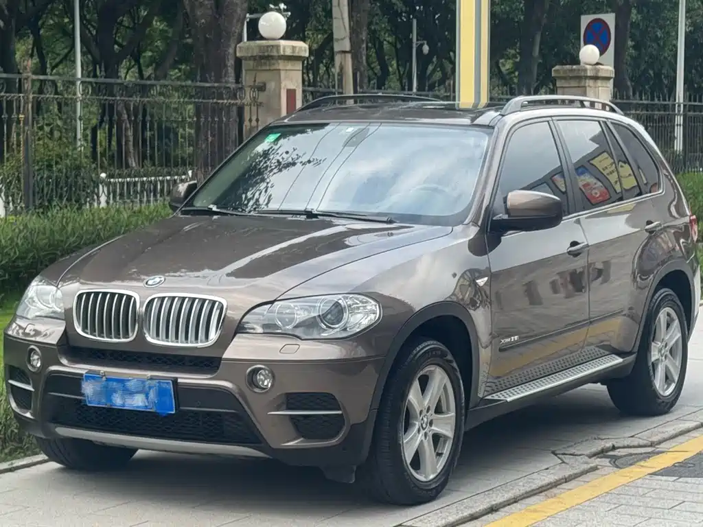 BMW X5 (Import)