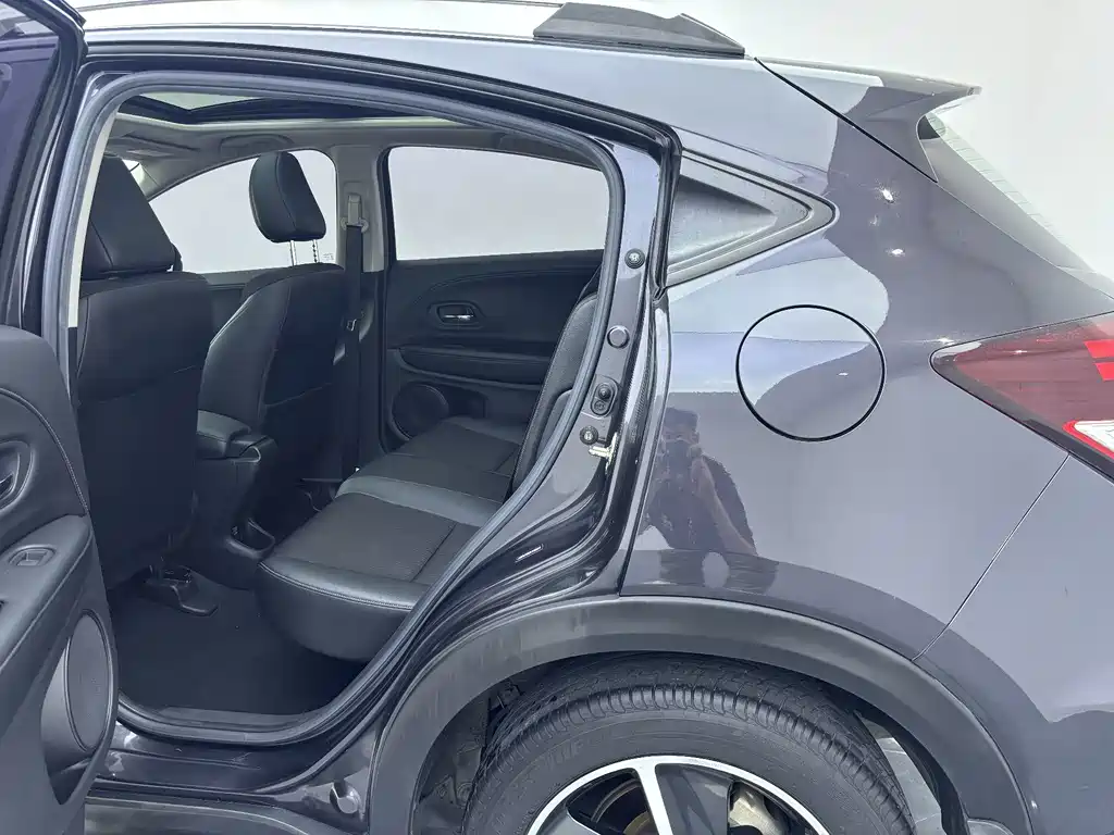 Honda Vezel — миниатюра 12