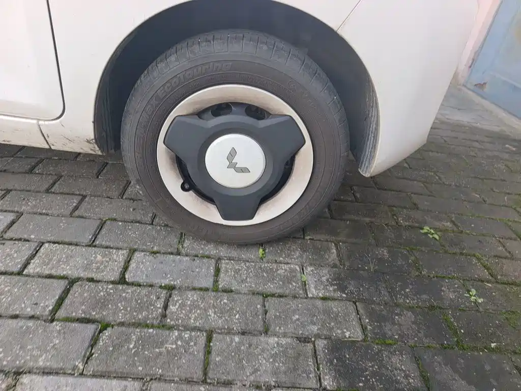 Wuling MINIEV — миниатюра 24