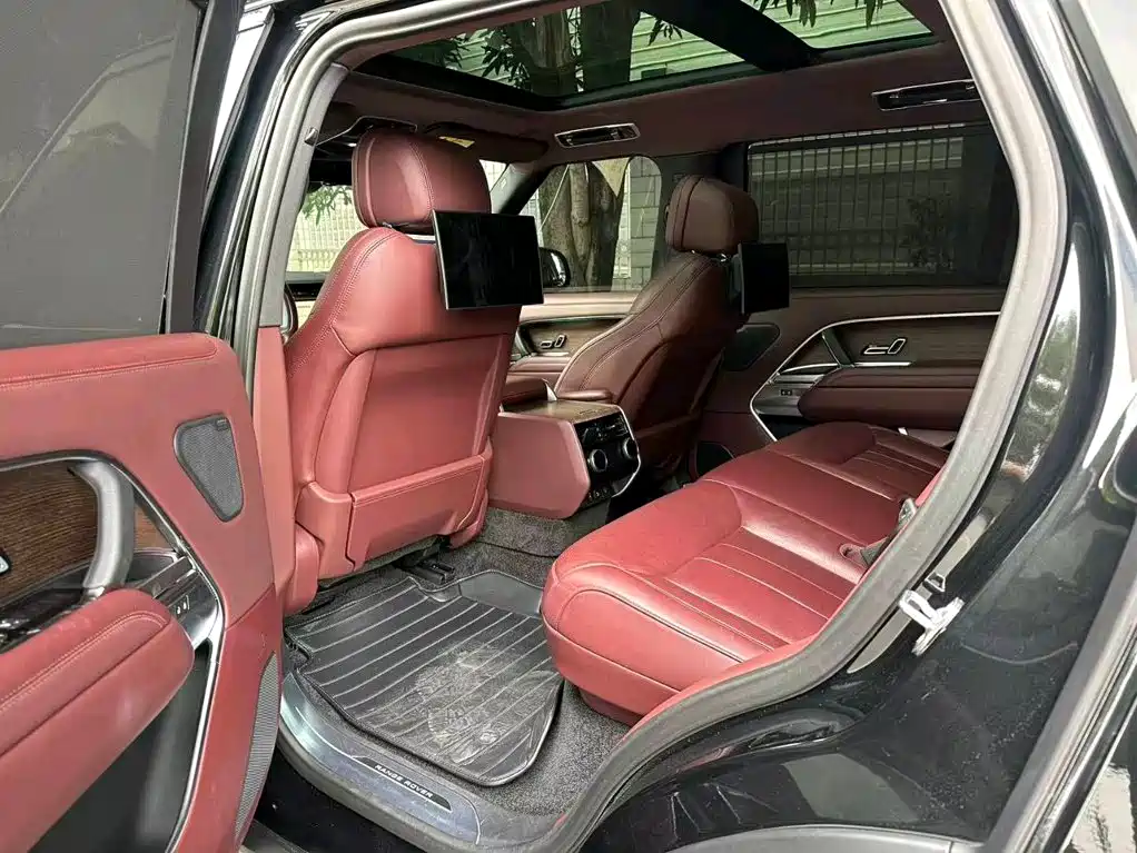 Land Rover Range Rover — миниатюра 7