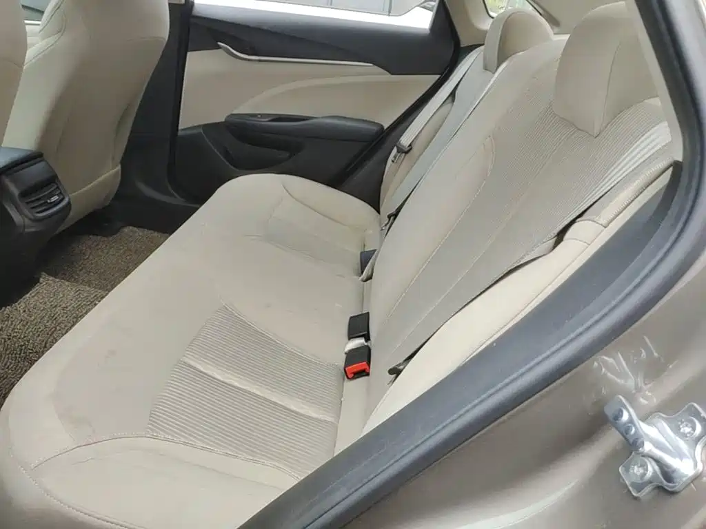 Buick Excelle — миниатюра 17