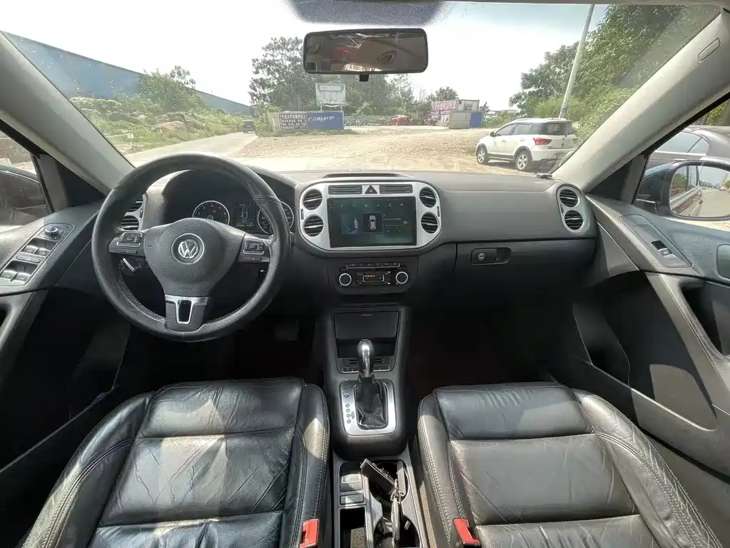 Volkswagen Tiguan — миниатюра 5