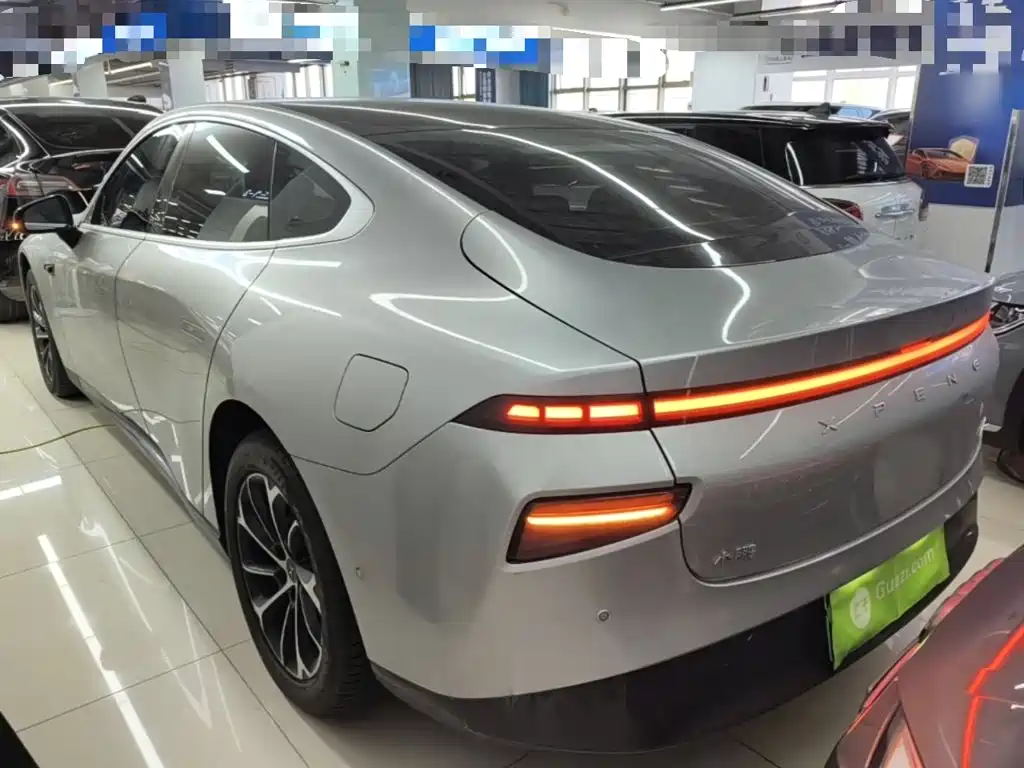 XPeng P7 — миниатюра 5
