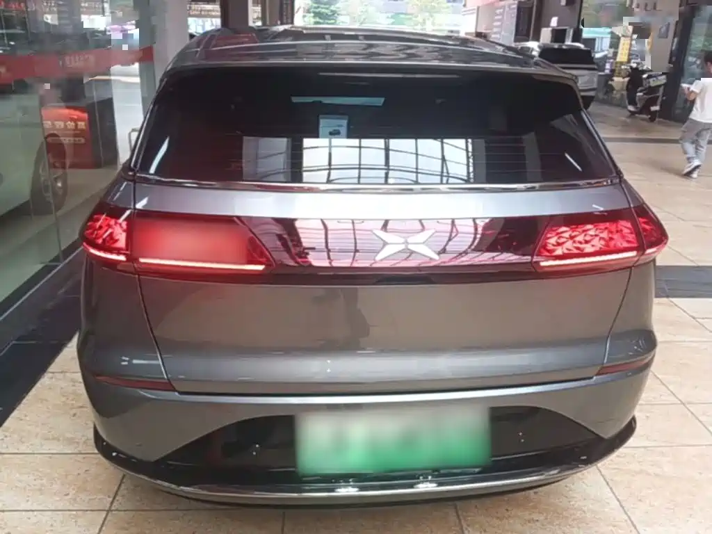 XPeng G3 — миниатюра 6