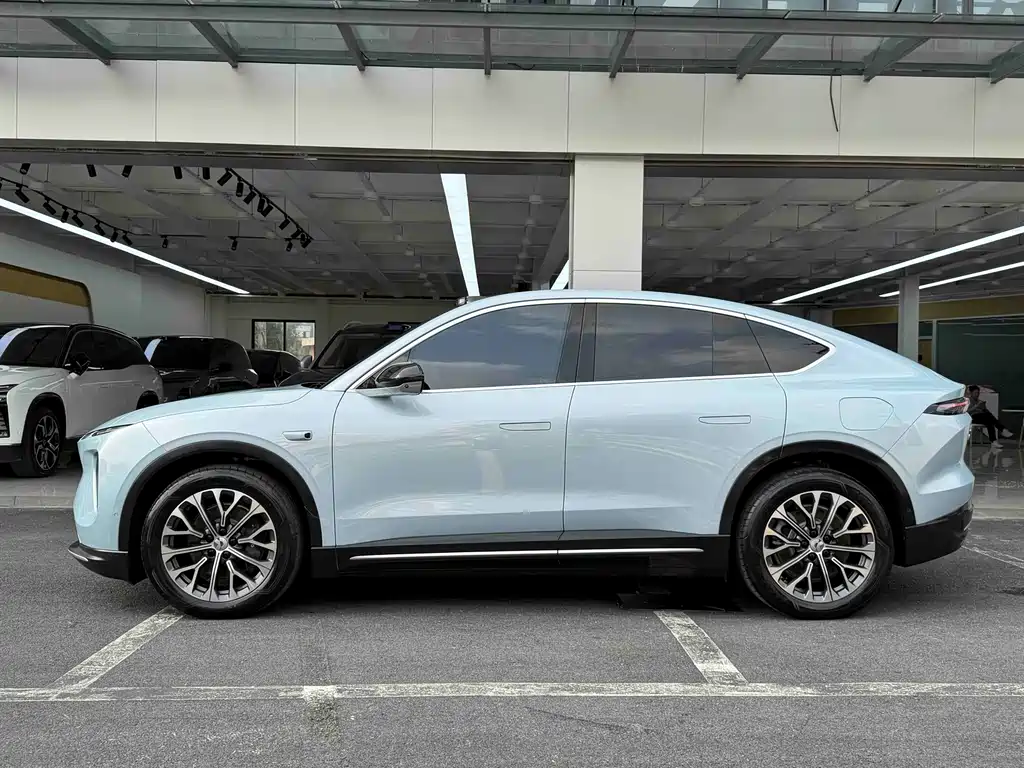 NIO EC6 — миниатюра 7