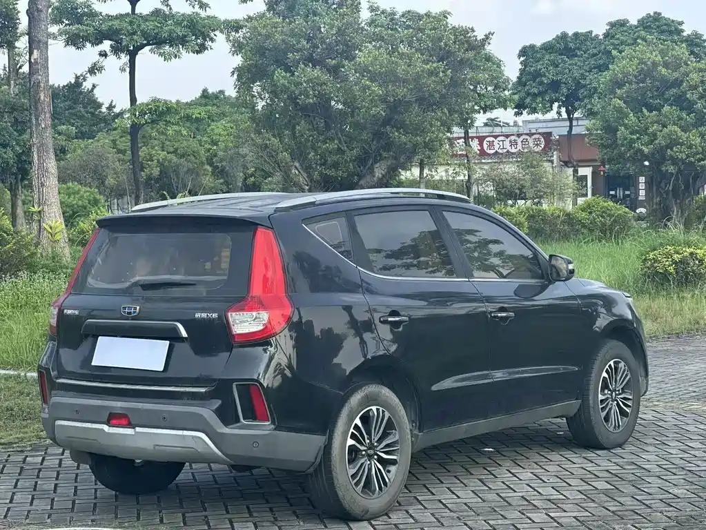 Geely Vision X6 — миниатюра 8
