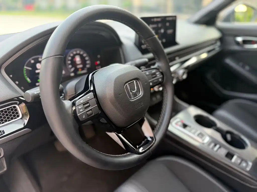 Honda Civic — миниатюра 6