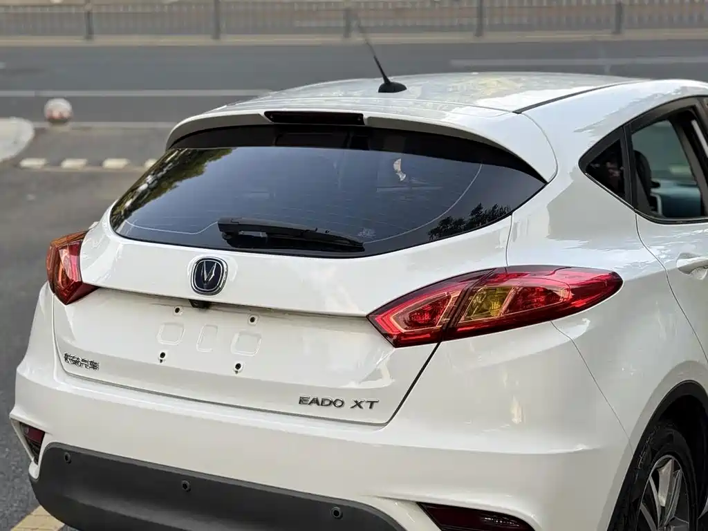 Changan Eado XT — миниатюра 18
