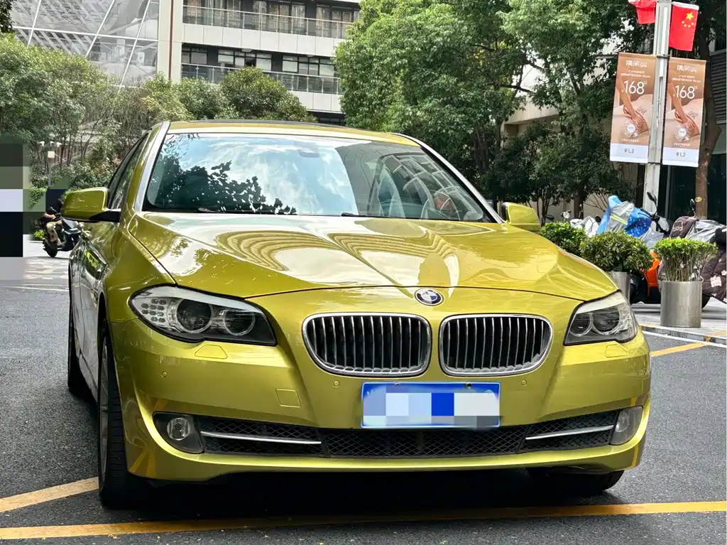 BMW 5 Series — миниатюра 3