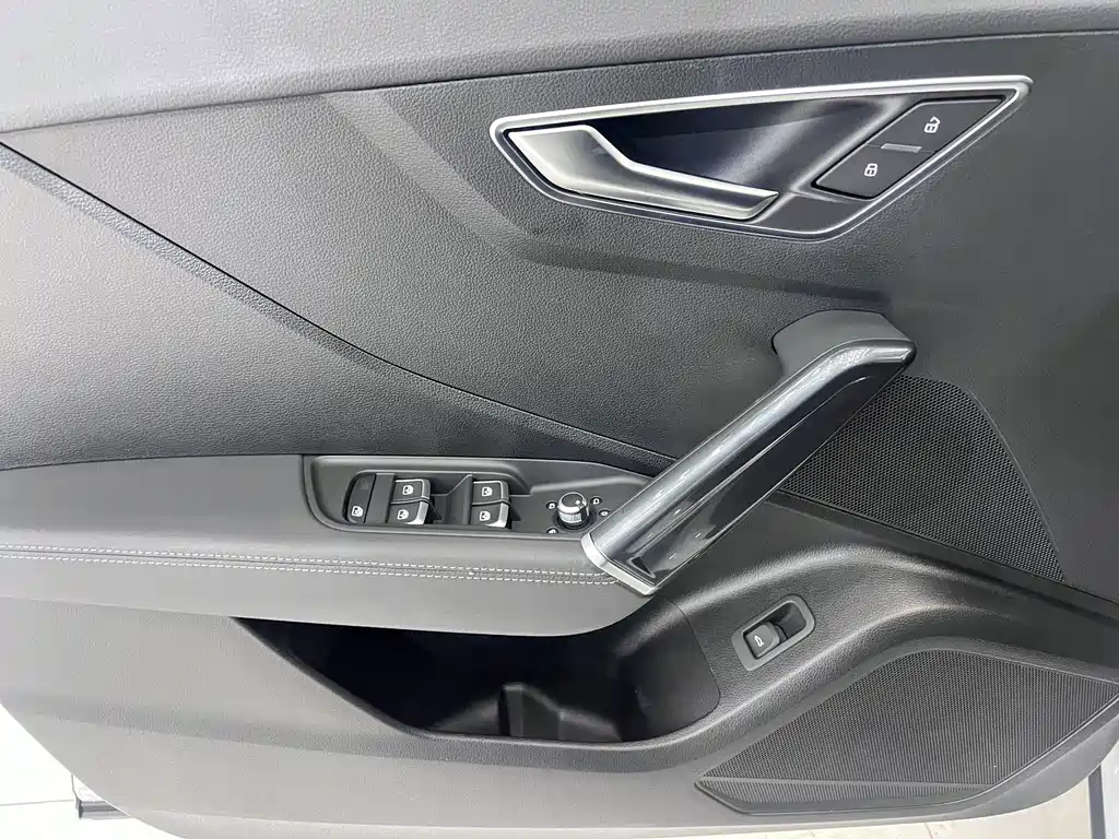 Audi Q2L — миниатюра 11