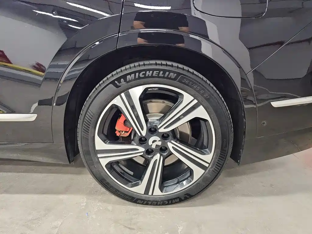 NIO ES8 — миниатюра 16