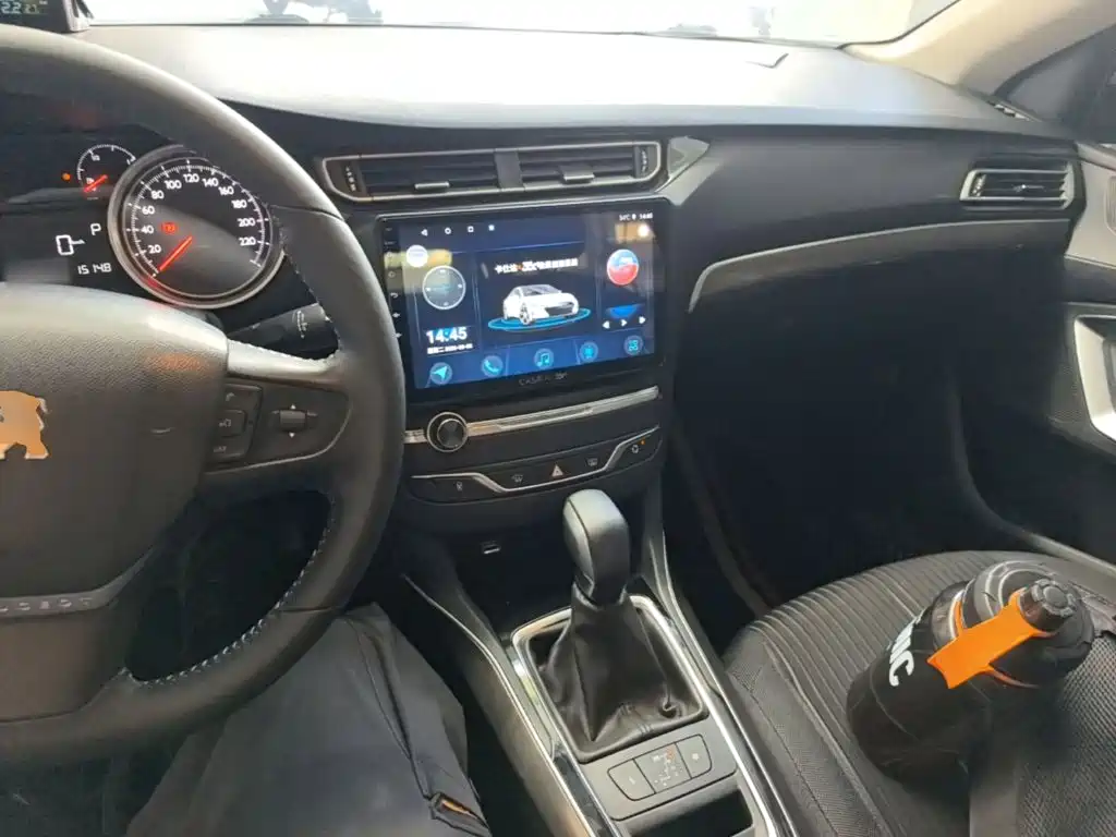 Peugeot 408 — миниатюра 10
