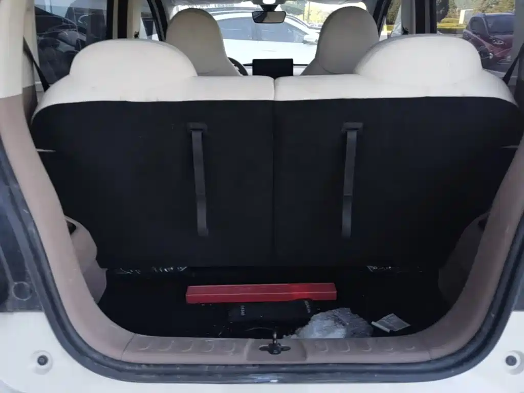 Wuling MINIEV — миниатюра 19