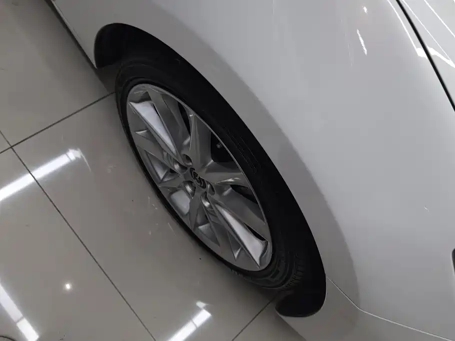 Mazda 3 Axela — миниатюра 6