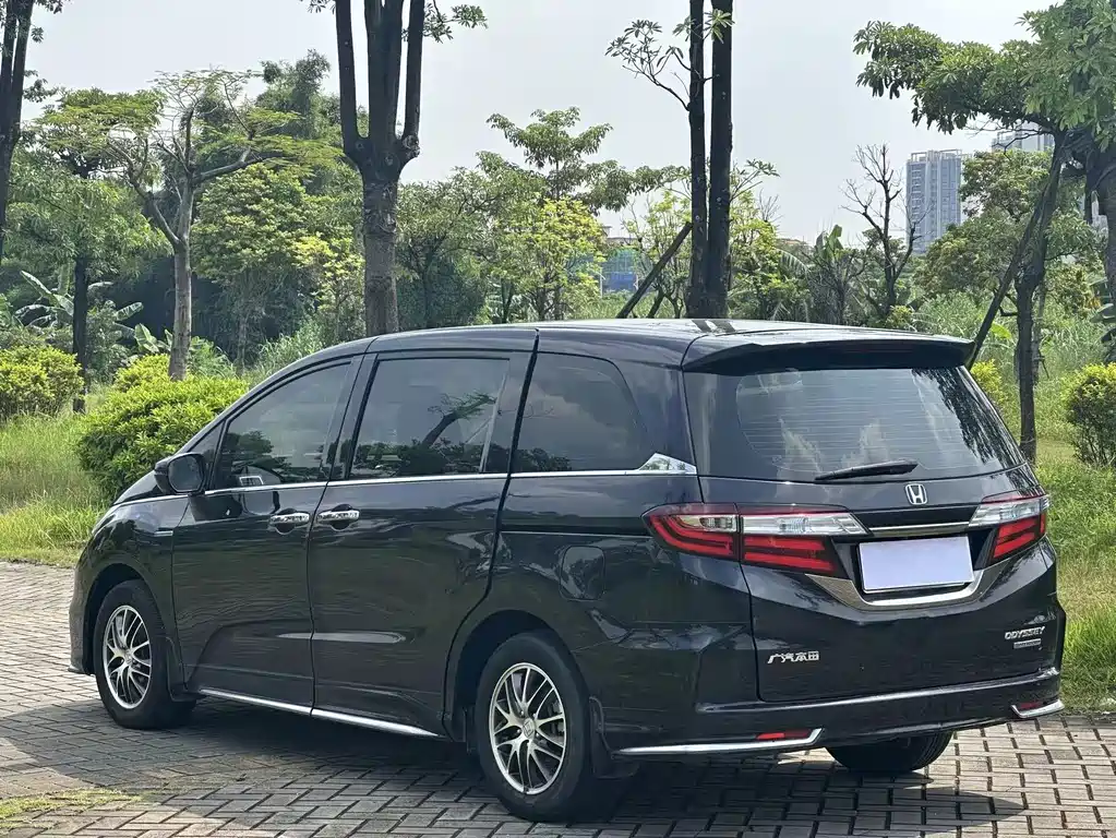 Honda Odyssey — миниатюра 7