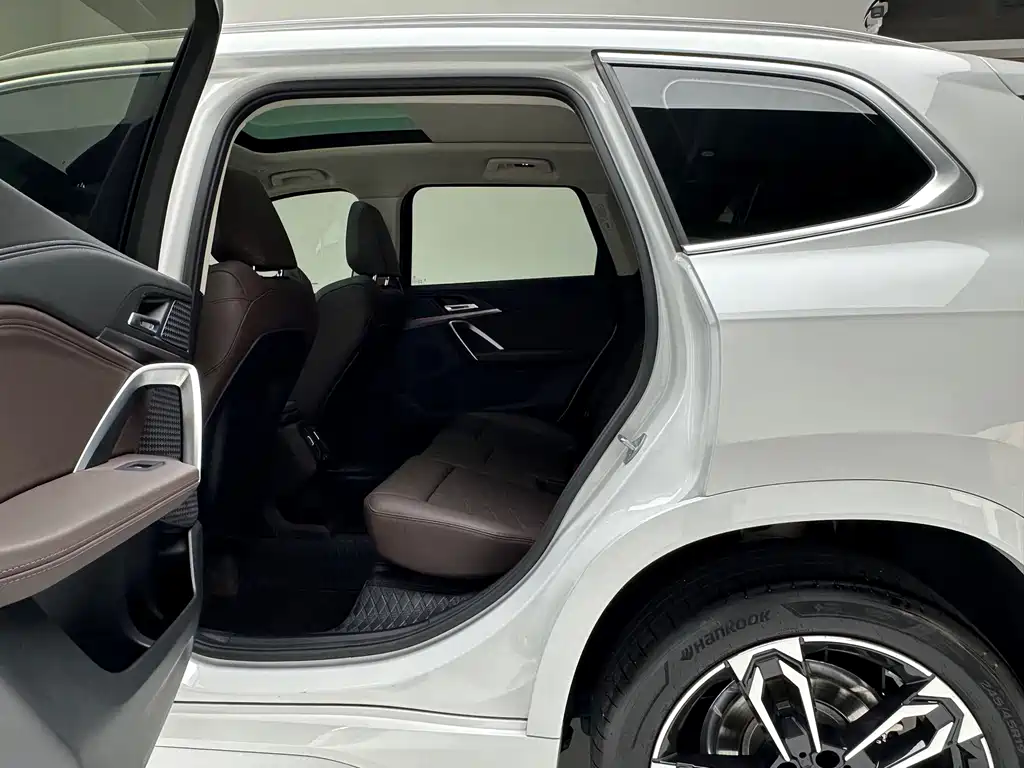 BMW X1 — миниатюра 5