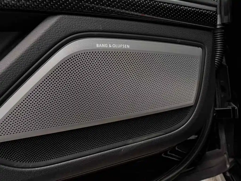 Audi S8 — миниатюра 18