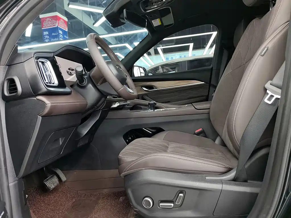 Geely Monjaro L 2026 2.0TD AT