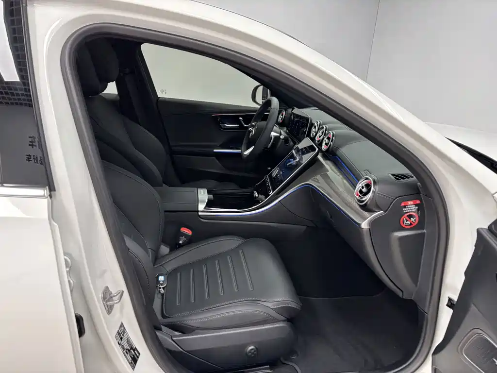 Mercedes-Benz C-Class New Energy — миниатюра 28