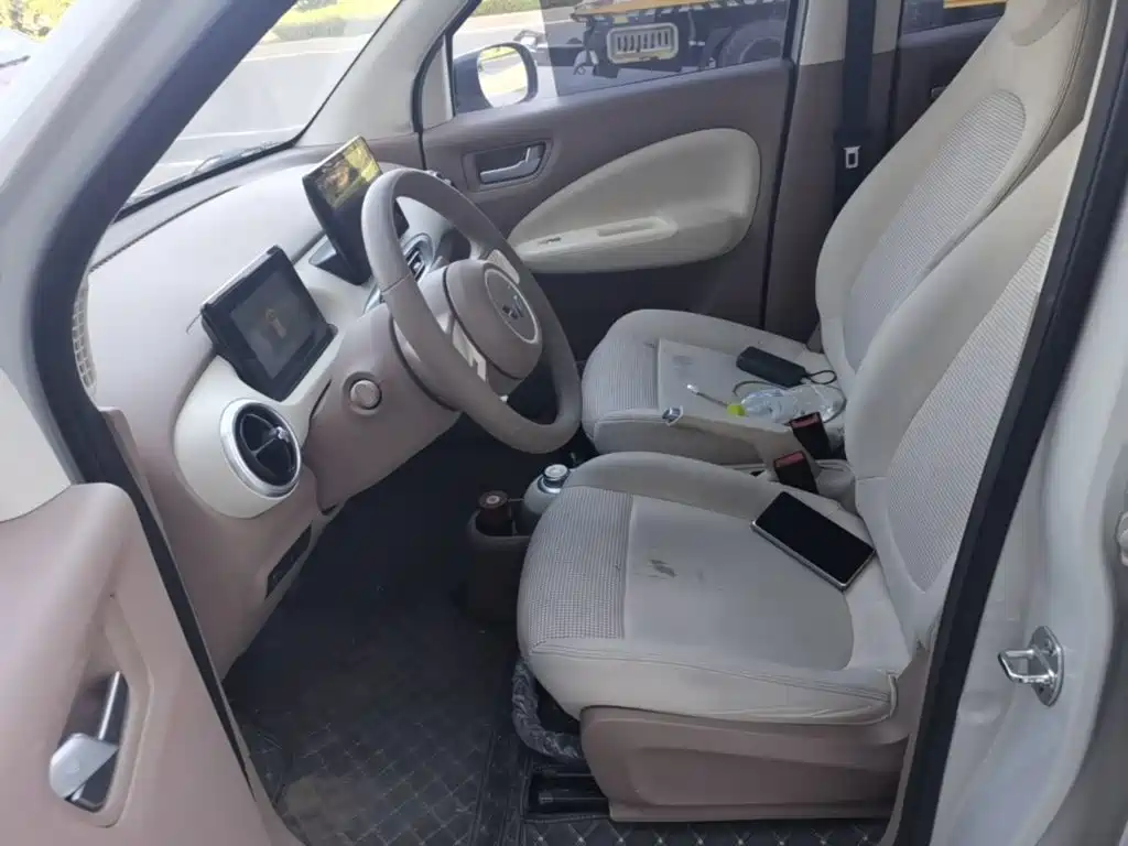 Wuling MINIEV — миниатюра 15