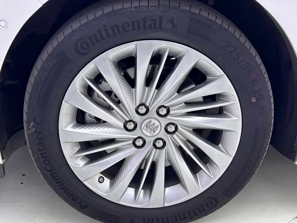 Buick Century — миниатюра 12