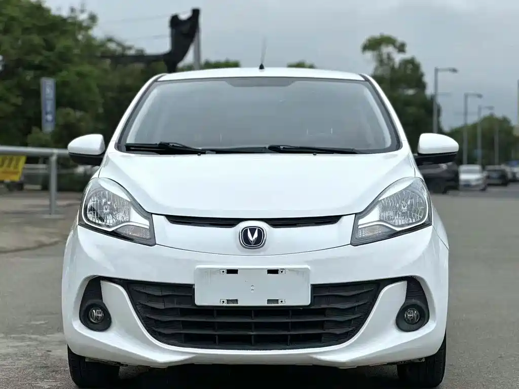 Changan BenBen — миниатюра 2