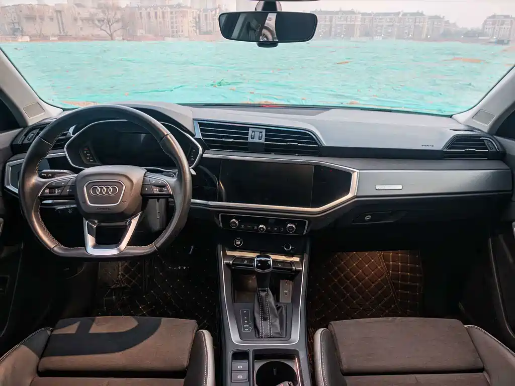 Audi Q3 — миниатюра 9