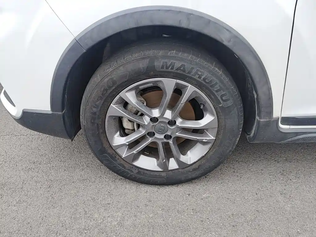 Geely Vision X3 — миниатюра 23