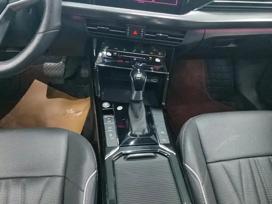 Volkswagen Passat — миниатюра 16