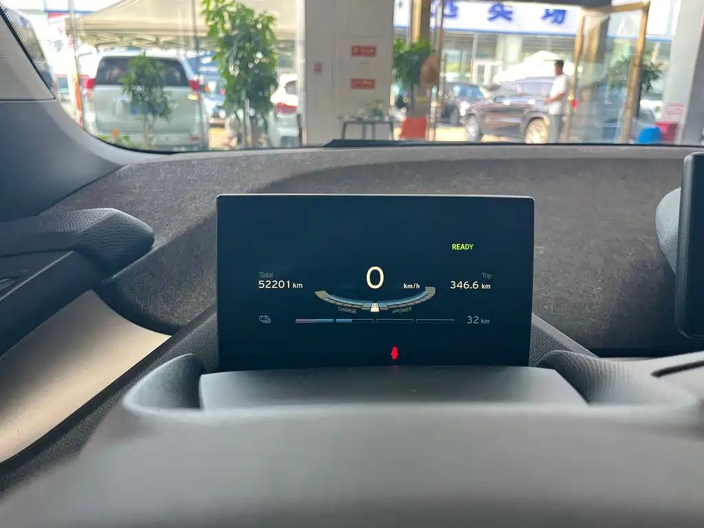 BMW i3 (Import) — миниатюра 10