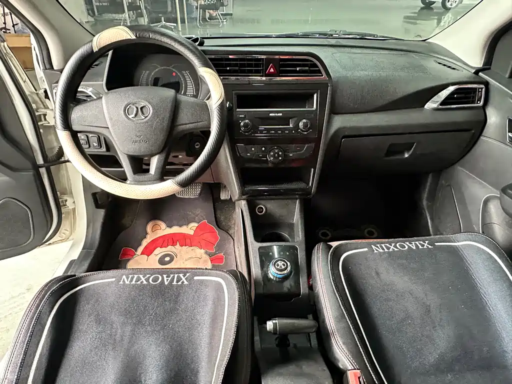 BAIC New Energy EC — миниатюра 11