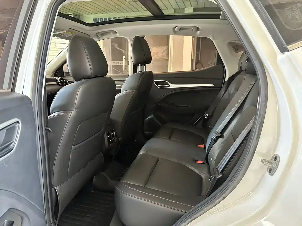 MG ZS — миниатюра 9