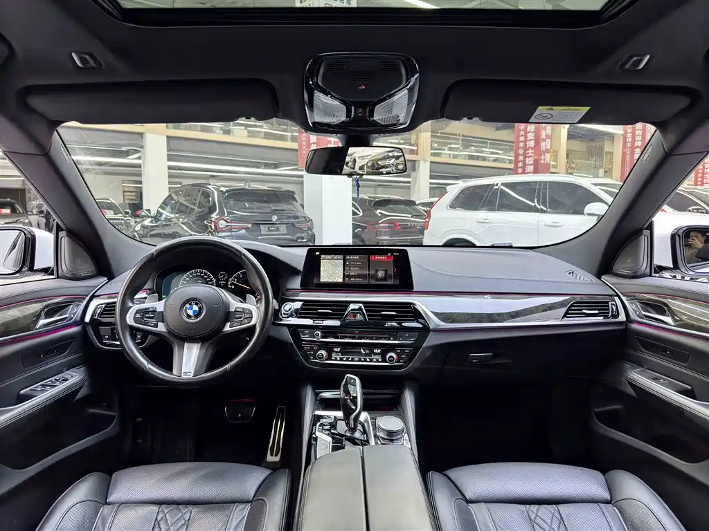 BMW 6 GT 2018 640i xDrive M Sport