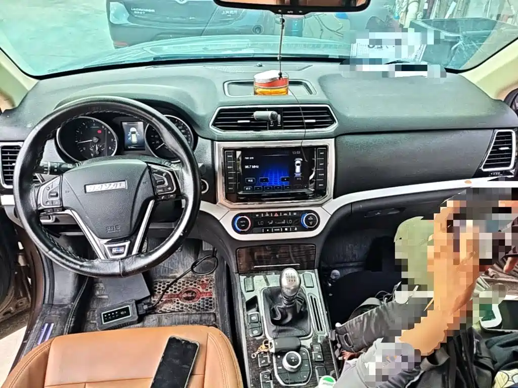 Haval H6 Coupe — миниатюра 10